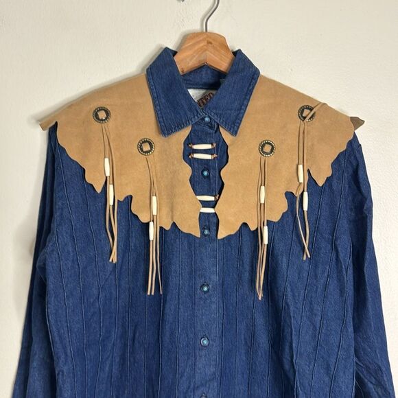 Vtg wanted Boho Western Fringe denim shirt button up with tassle size small cute - Picture 2 of 9